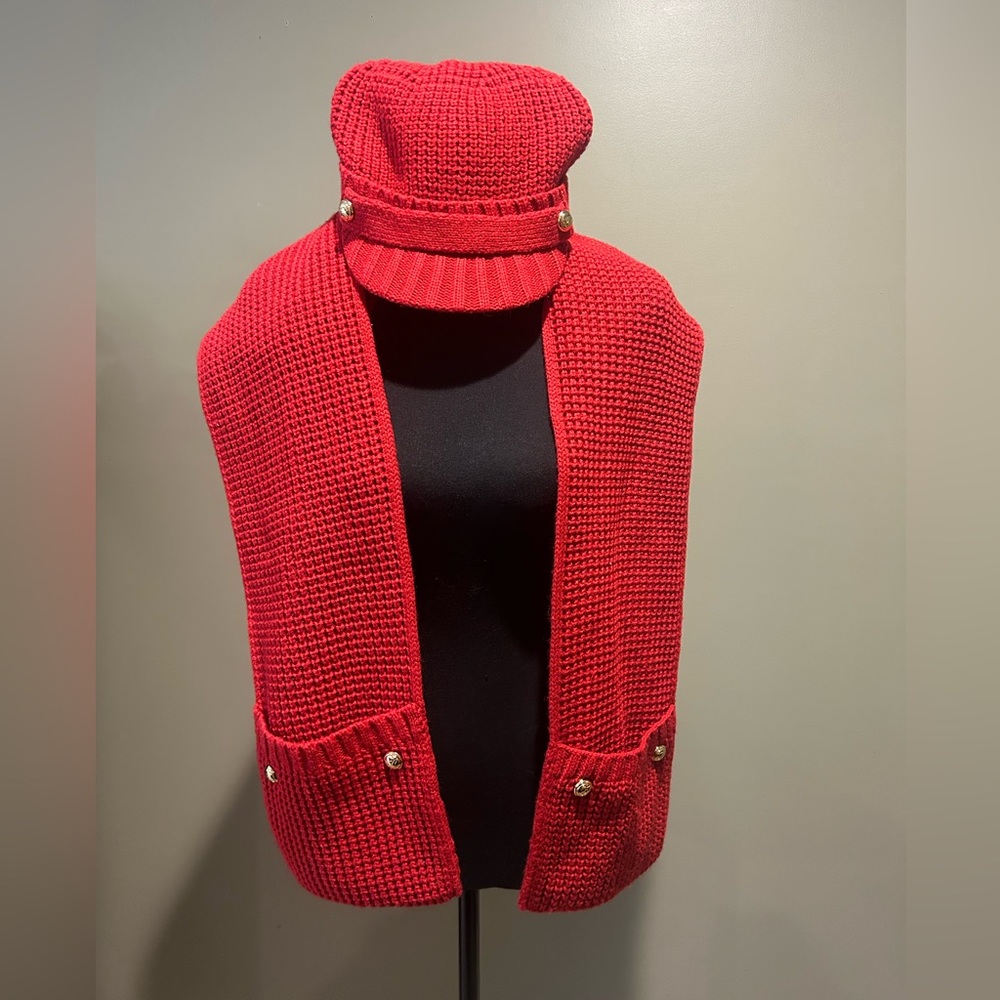 Michael Kors hat and scarf set NWT